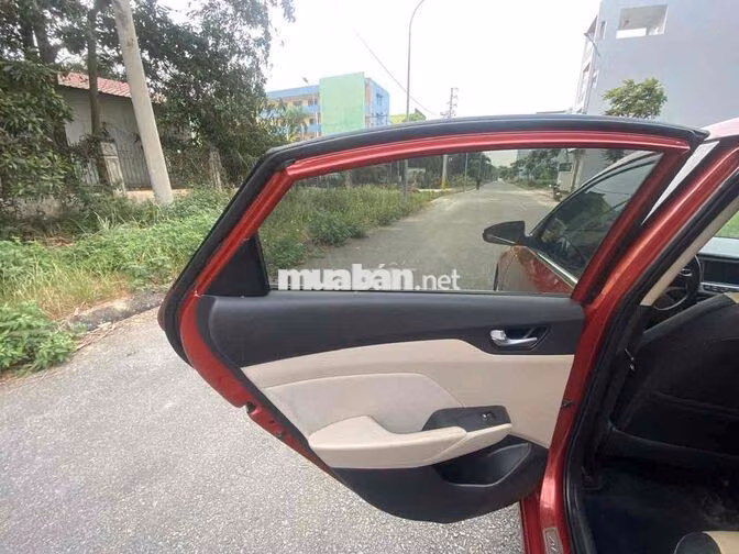 Hyundai Accent 2019 Tự động Xăng 80.000 km Đỏ