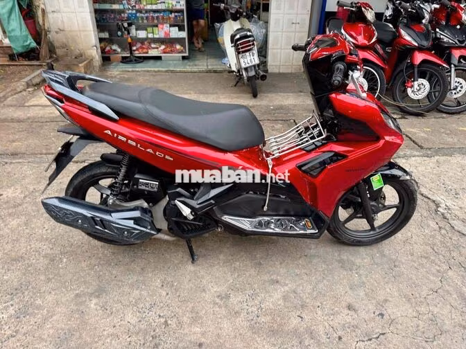 AB 125  Đỏ đen T11/2021 ngay chủ rất đẹp có góp