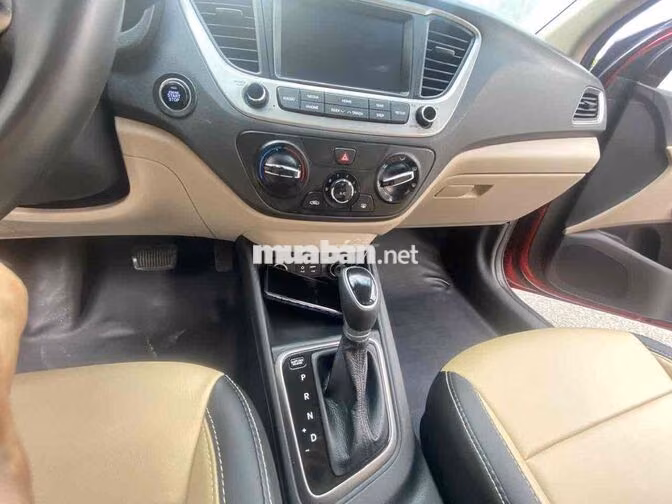 Hyundai Accent 2019 Tự động Xăng 80.000 km Đỏ