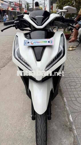 Vario 150 2019 Trắng đen. 26091 ( hỗ trợ góp )
