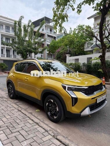 KIA Sonet 2025 1.5 Luxury Vàng 8000 km