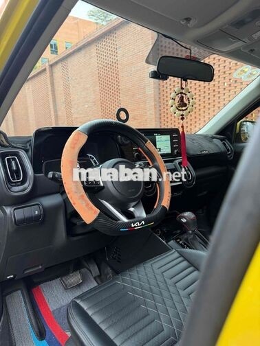 KIA Sonet 2025 1.5 Luxury Vàng 8000 km