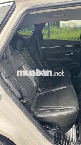 Cần bán Hyundai Tucson 2.0D full dầu 2023 cực đẹp