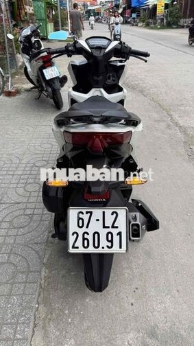 Vario 150 2019 Trắng đen. 26091 ( hỗ trợ góp )