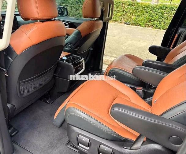 Cần bán KIA Carnival Signature 2024 full dầu  đẹp