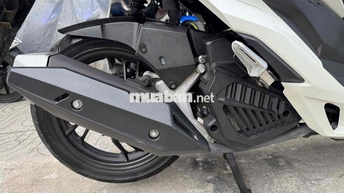 Vario 150 2019 Trắng đen. 26091 ( hỗ trợ góp )