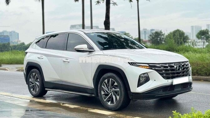 Cần bán Hyundai Tucson 2.0D full dầu 2023 cực đẹp