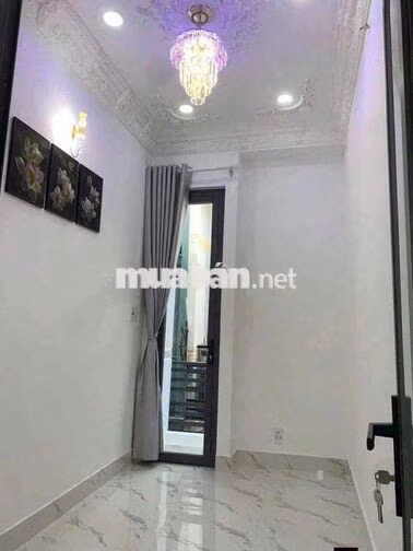 Nhà nguyên căn 2PN 2wc hẻm 1806 ô tô gần nhà giá 6tr