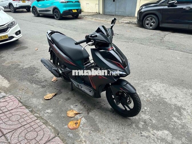 Honda Air Blade Đen Thể Thao