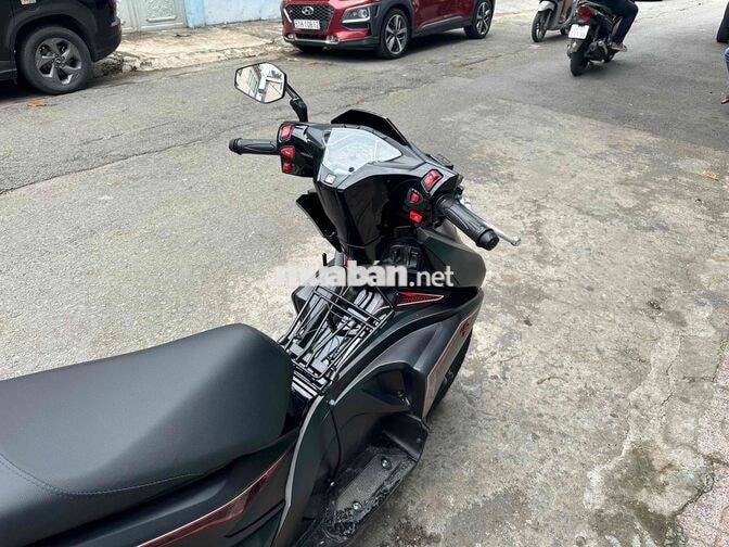 Honda Air Blade Đen Thể Thao
