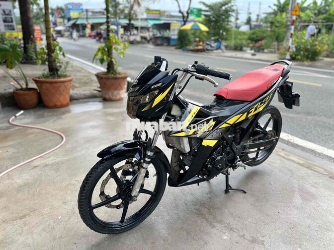 Suzuki Satria F150 219cc Đen, vàng