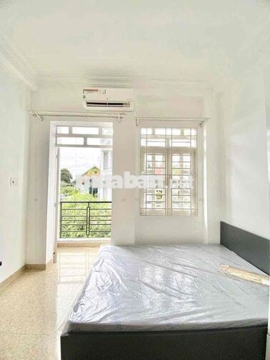🔥STUDIO BAN CÔNG THOÁNG - FULL NỘI THẤT - KHU HOÀNG HOA THÁM