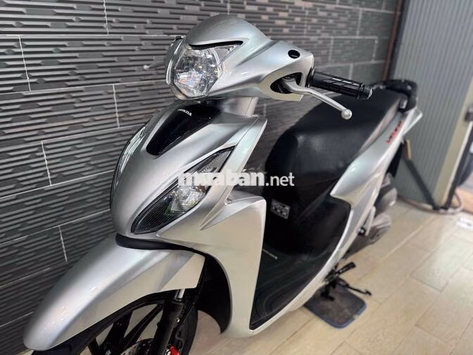 Honda Vision 2023 Bạc Porsche 13.000 km