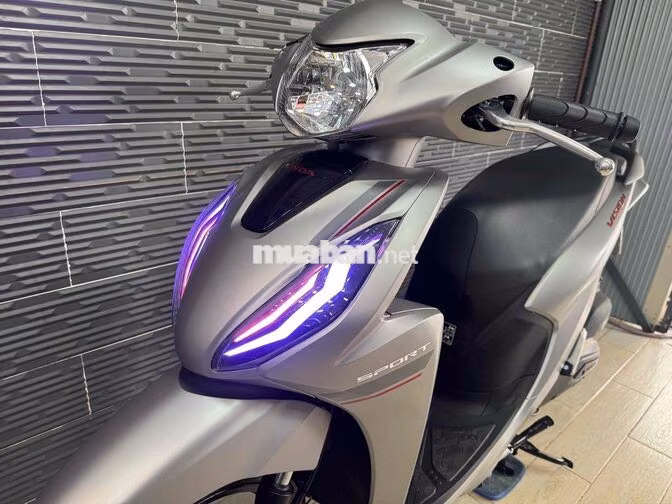 Honda Vision 2026 Bạc nhám 130 km