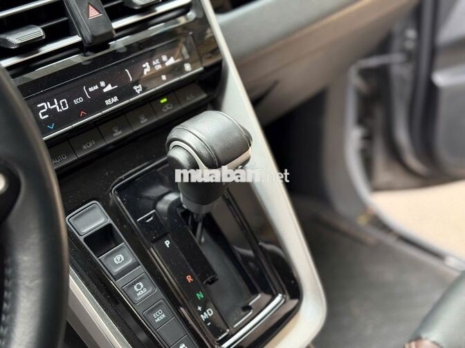 INNOVA CROSS 2.0V 2024 - CTY XHĐ - GIÁ TL