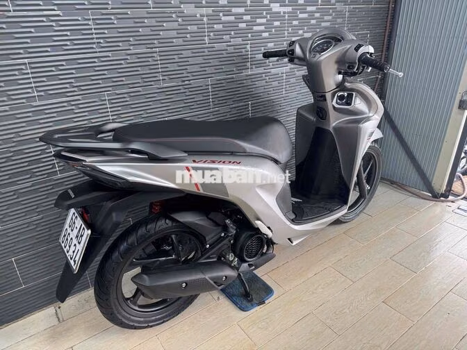 Honda Vision 2026 Bạc nhám 130 km