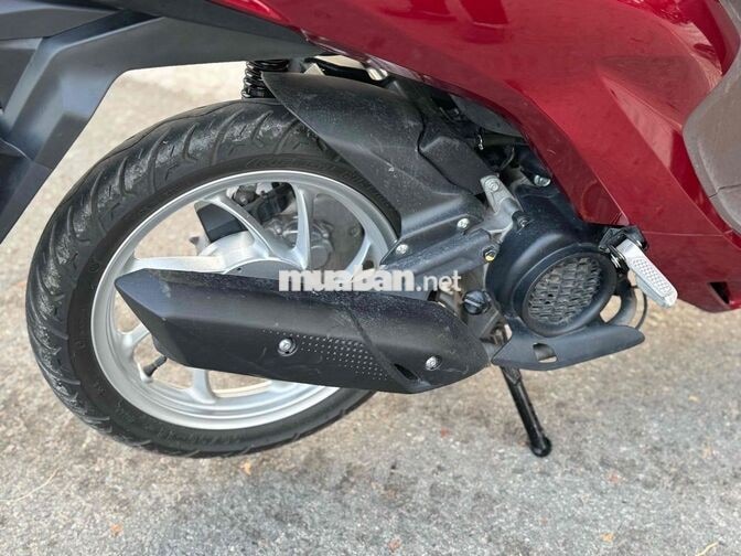 Honda Vision 2025 Cao Cấp màu Đỏ 1500 km