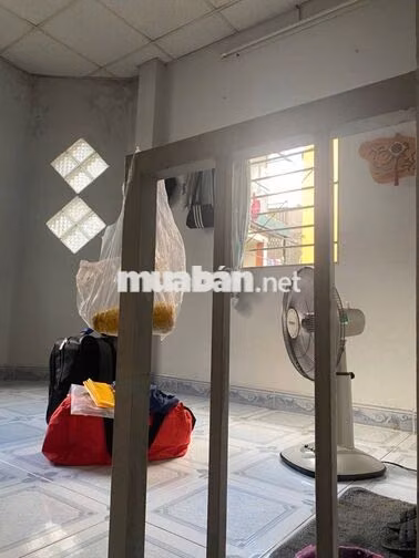 Cho thuê nhà tại 134/5 Trường Sa, phường Gia Định