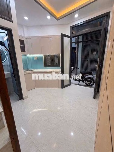 🏡🔥 NHÀ ĐẸP 3 TẤM ĐÚC – TÔN ĐẢN, P. VĨNH HỘI, QUẬN 4 – CHỈ 1,95 TỶ! 🔥🏡
