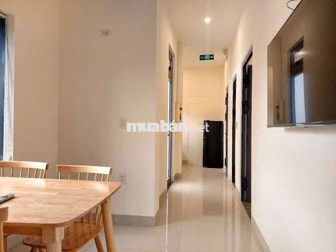 Cho thuê căn hộ 55m2 bao nguyên 1 tầng của tòa góc