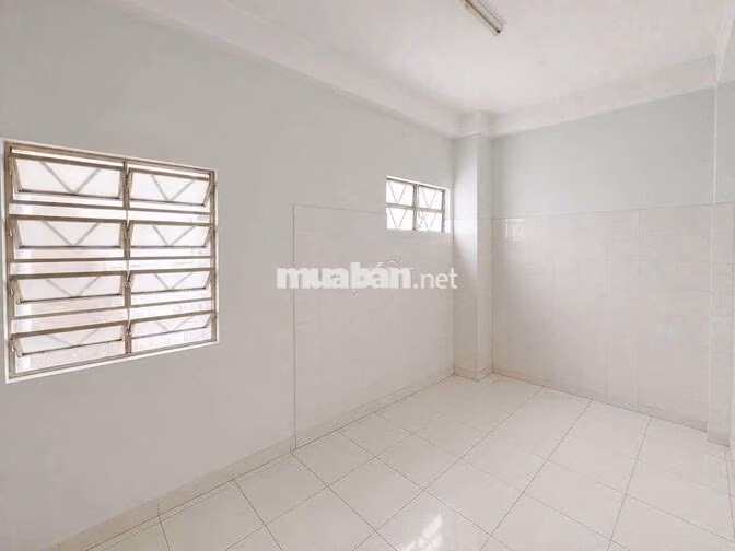MẶT TIỀN KINH DOANH - 5 TẦNG - ĐƯỜNG RỘNG RÃI TRUNG TÂM 