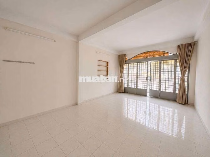 MẶT TIỀN KINH DOANH - 5 TẦNG - ĐƯỜNG RỘNG RÃI TRUNG TÂM 
