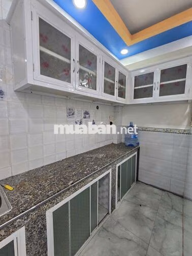Bán nhà hiện hữu hẻm thoáng đường Trần Phú P9 Q5 