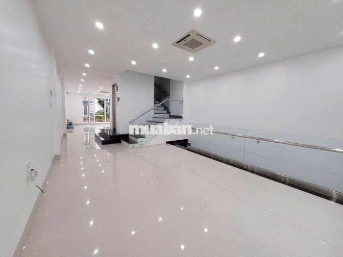 CỰC PHẨM NHÀ MỚI – 68E Trương Công Định, P.14, Q.Tân Bình. DTSD 400m2.