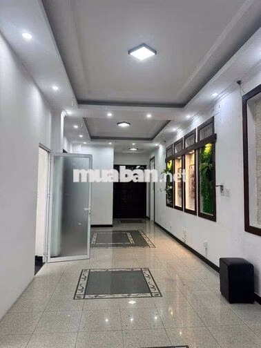 NHÀ 6 X 22, 3 LẦU MẶT TIỀN D1 KDC PHÚ HOÀ