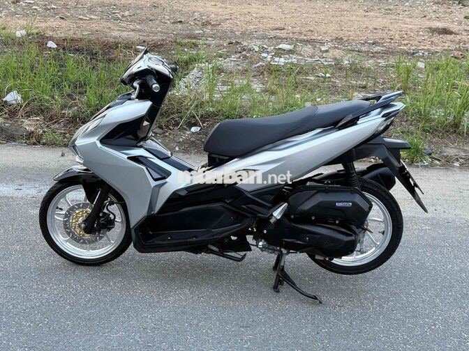 Honda Air Blade 2023 Bạc