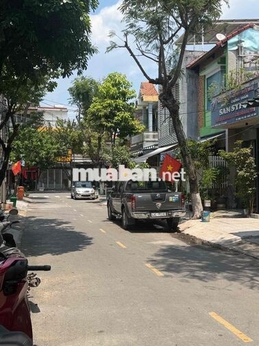 chính chủ cần bán nhanh căn nhà siêu mới siêu sịn