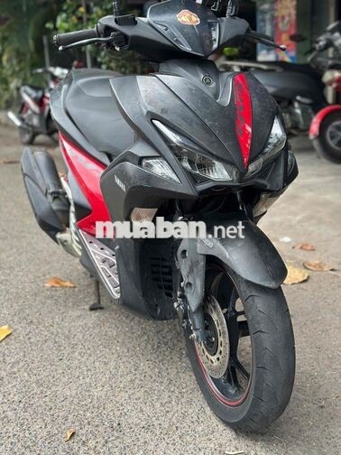 Yamaha NVX 155cc Đen đỏ