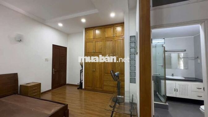 Cho thuê nhà nguyên căn hẻm đường số Tân Quy 