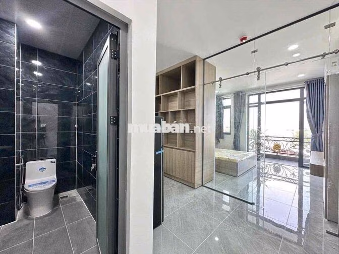 🔥🔥PHÒNG BAN CÔNG MỚI XÂY _ ĐẦY ĐỦ NỘI THẤT NGAY VƯỜN LÀI GẦN NTTU ,VLU