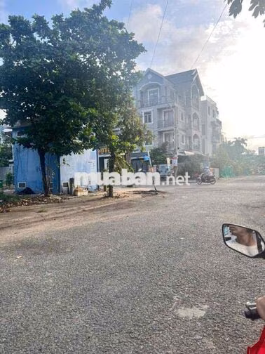 CHO THUÊ NHÀ 3 Tầng NGUYÊN CĂN 20 Tr