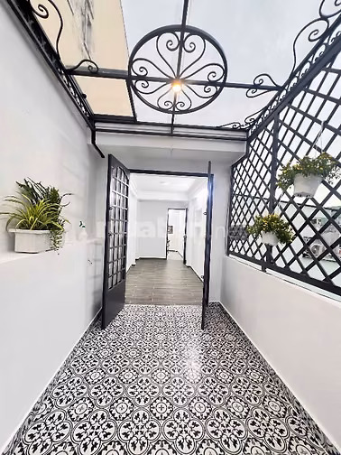 NHÀ MỚI HẺM 124 LÊ THỊ BẠCH CÁT, DT: 2.3x11m 3.5TẤM GIÁ: 4.5TỶ TL