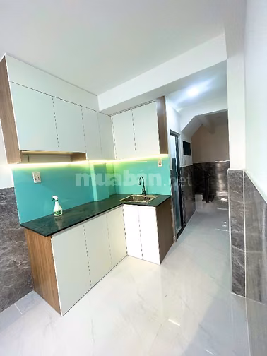 NHÀ MỚI HẺM 124 LÊ THỊ BẠCH CÁT, DT: 2.3x11m 3.5TẤM GIÁ: 4.5TỶ TL