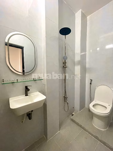 NHÀ MỚI HẺM 124 LÊ THỊ BẠCH CÁT, DT: 2.3x11m 3.5TẤM GIÁ: 4.5TỶ TL
