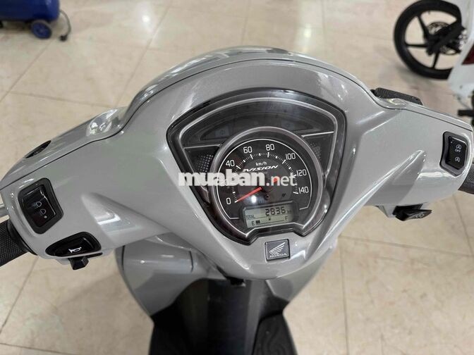 Honda Vision 2025 Xám 3000km