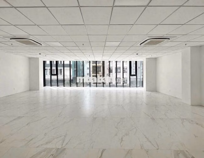 TOÀ BUILDING MẶT TIỀN 10M- SỬ DỤNG 1.400M2 TRUNG TÂM QUẬN TÂN BÌNH