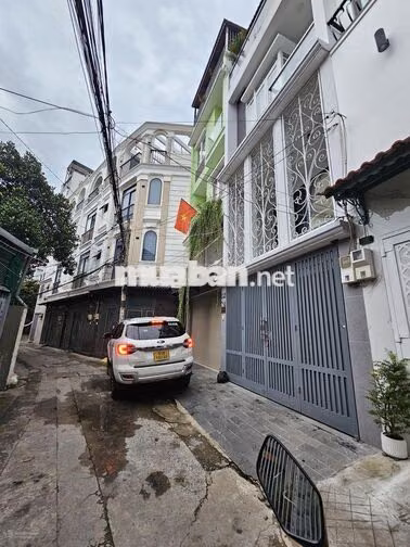 Chủ Ngộp !Bán nhà ở mới cứng HXH Lê Quang Định sẵn 5 Tầng 70m2 11,8 Tỷ