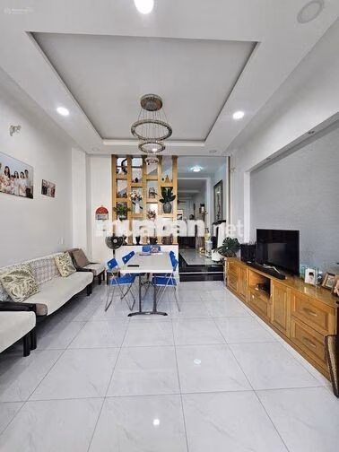 Chủ Ngộp !Bán nhà ở mới cứng HXH Lê Quang Định sẵn 5 Tầng 70m2 11,8 Tỷ