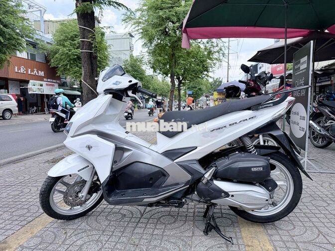 Airblade 2017 Trắng biển SG chính chủ ký