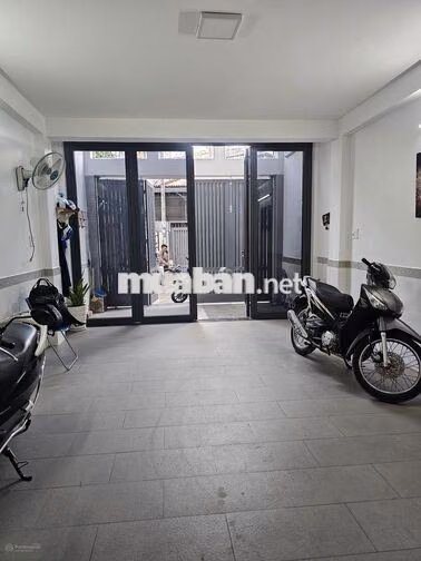Chủ Ngộp !Bán nhà ở mới cứng HXH Lê Quang Định sẵn 5 Tầng 70m2 11,8 Tỷ