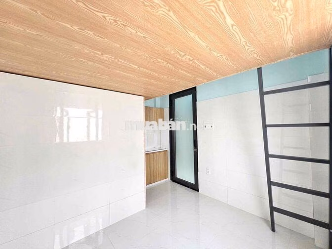 CHO THUÊ PHÒNG GÁC DUPLEX CÓ THANG MÁY/ GẦN ĐH VĂN LAN HUTECH GTVT FTU