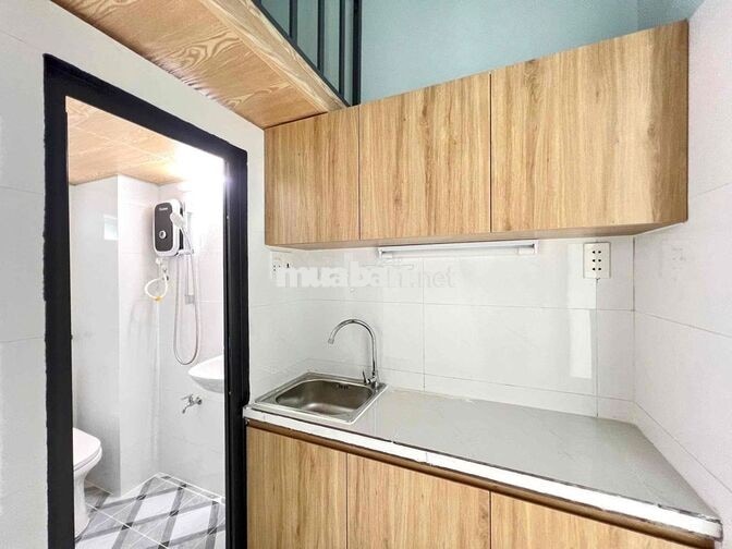 CHO THUÊ PHÒNG GÁC DUPLEX CÓ THANG MÁY/ GẦN ĐH VĂN LAN HUTECH GTVT FTU