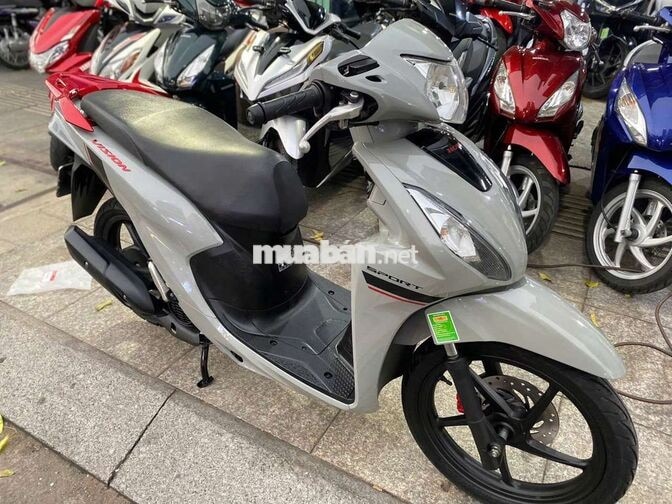Honda Vision Cao cấp 2025 Xám Mới 99%