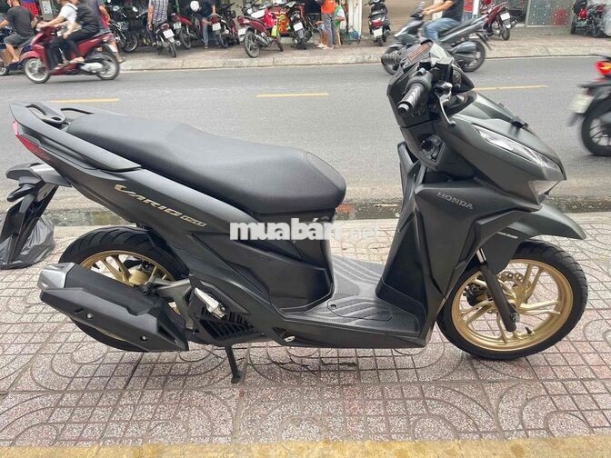 Honda Vario 150 (2021) hỗ trợ góp tay đôi