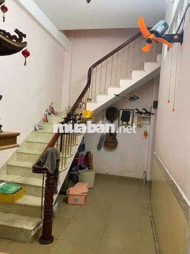 CHO THUÊ HOẶC BÁN NHÀ NGUYÊN CĂN GẦN SÂN BAY – ĐẦU ĐƯỜNG PHẠM VĂN ĐỒNG