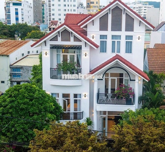 Cho thuê biệt thự nguyên căn Camellia hơn 8 PN